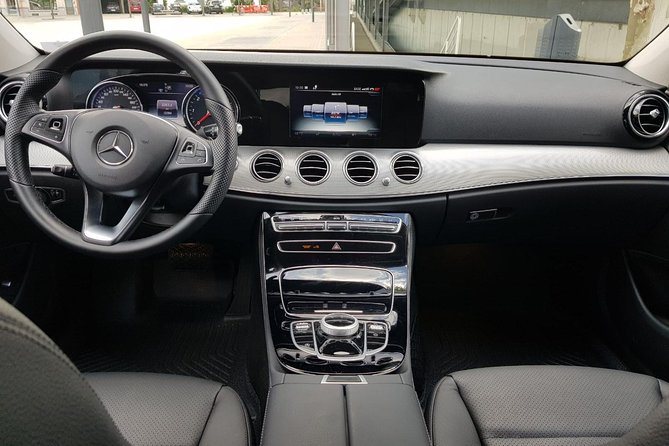 Luxury Vehicle From Brussels Airport to the City of Brussels - Common Questions