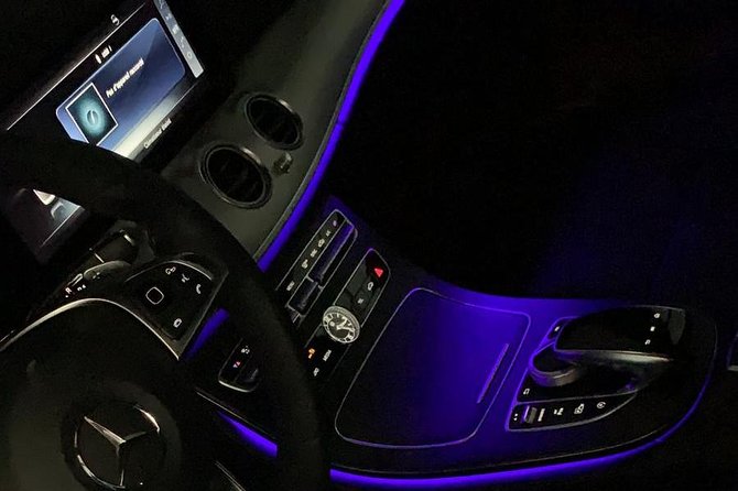 Luxury Vehicle From Brussels Airport to the City of Ghent - Meeting Point and Duration