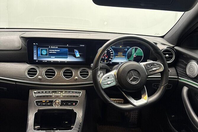 Luxury Vehicle Transfer Brisbane Airport to Gold Coast Hotels - FAQ