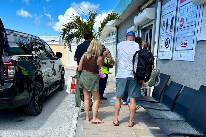 Luxury VIP Airport - Hotel pickups | St. Martin - St. Maarten - Frequently Asked Questions