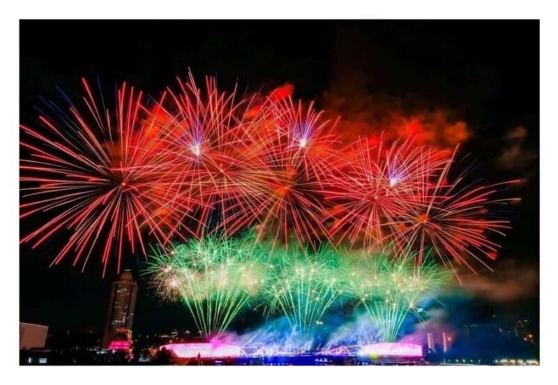 Luxury White Cruise &Premium View &Complimentary Beer & Win - An In-Depth Look at the Experience