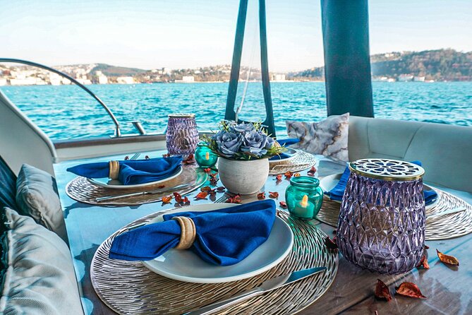Luxury Yacht Bosphorus Tour of Istanbul. - Pricing and Booking