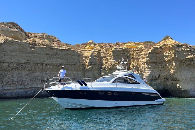 Luxury Yacht Rental with crew - Setting Sail in the Algarve: What to Expect