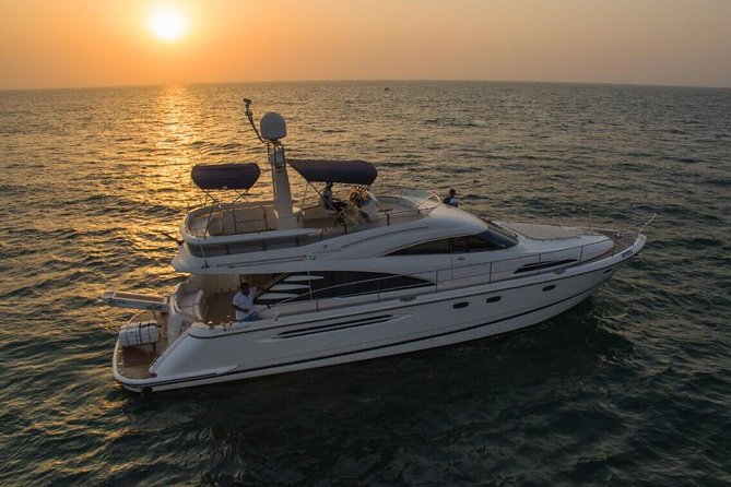 Luxury Yacht Tour Around Palm Island - Common Questions