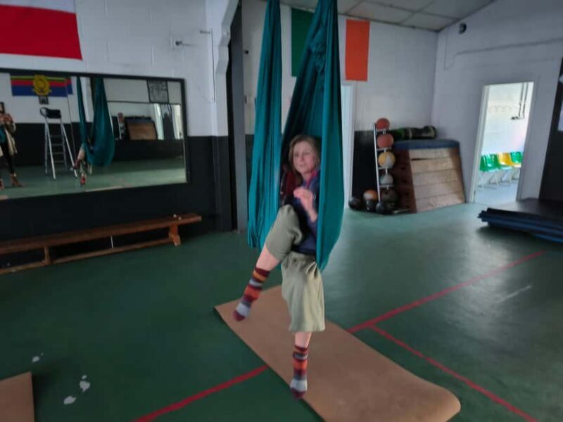 Lymington: Aerial Yoga Class - What to Expect from the Aerial Yoga Class in Lymington  