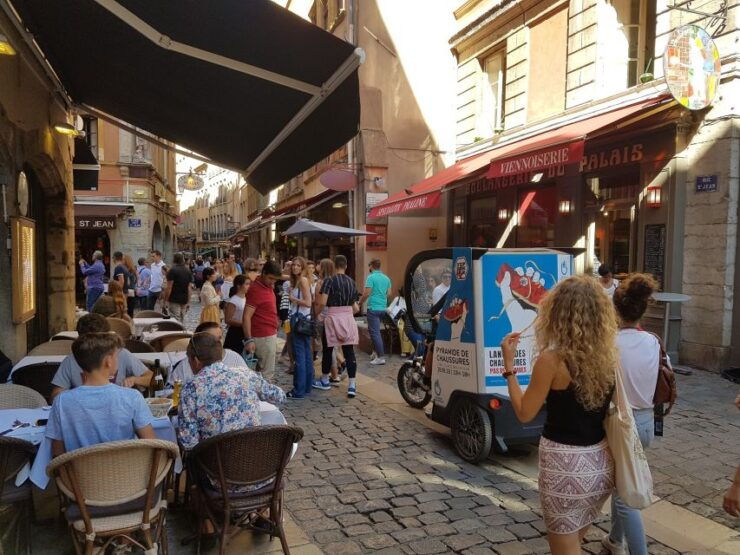 Lyon: 1 or 2-Hour Pedicab Tour - Tour Highlights and Landmarks