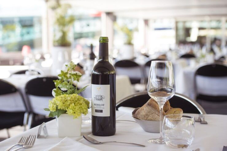 Lyon 2.5-Hour Dinner Cruise - Experience the Highlights of Lyon