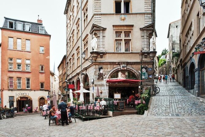 Lyon by Yourself With English Speaking Driver by Car or Van- 4 or 8 Hrs Disposal - Cancellation Policy