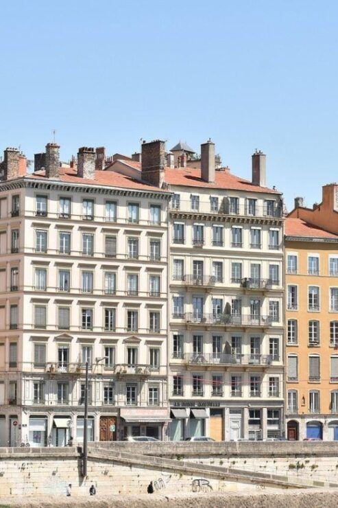Lyon: Christmas Market Walking Tour - Highlights