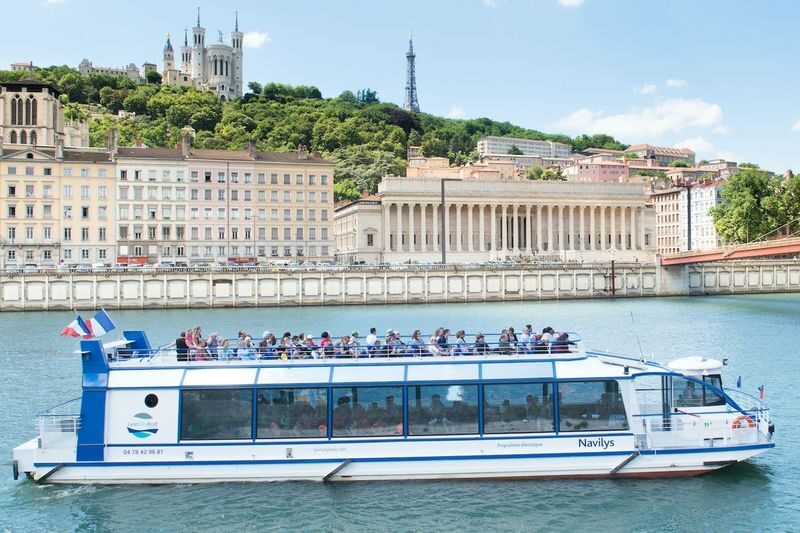 Lyon City Card - Riding buses, metro, trams, and cable cars