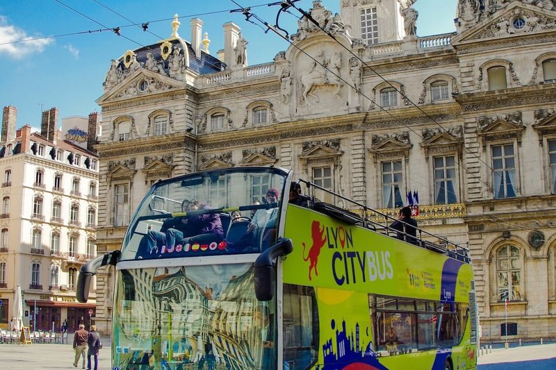 Lyon City Card - Cruise, guided walk, and the hilltop visit