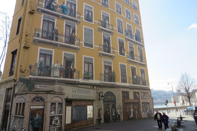 Lyon City Historic Neighborhoods Guided Walking Tour (English) - Common Questions