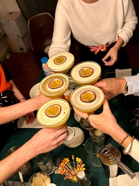 Lyon: Cocktails at Home Creation and Tasting Workshop - Fostering Connections and Moments
