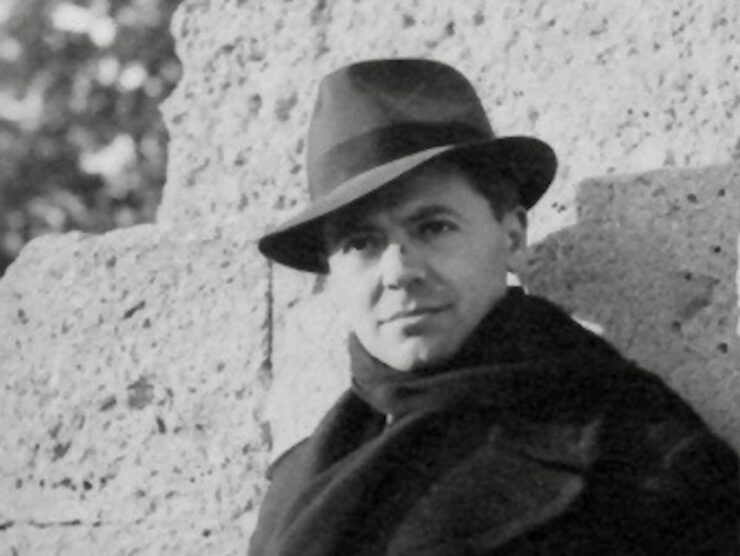 Lyon: French Resistance Smartphone Audio Walking Tour - Tour Details
