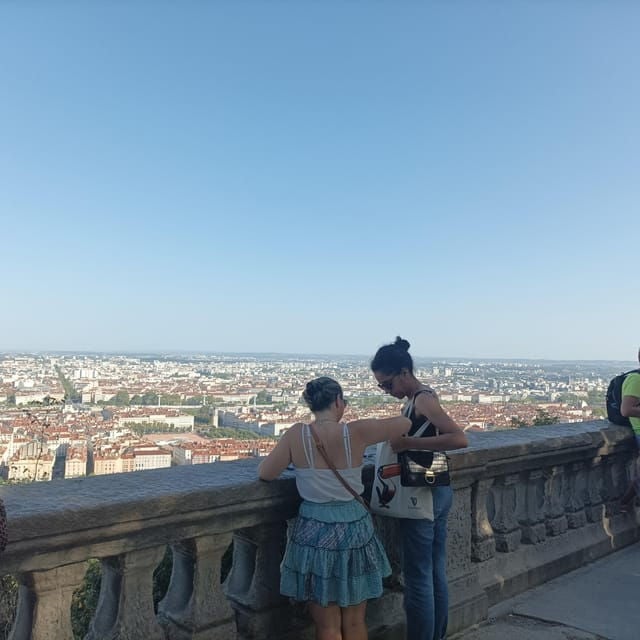 Lyon: Guided Tour of Fourvière Hill & Roman Ruins - Key Points
