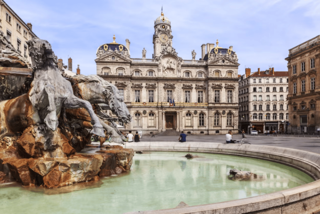 Lyon: Guided Tour of Lyon - Customer Reviews