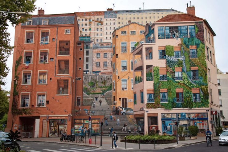 Lyon: Guided Tour of the Croix-Rousse - Highlights of the Experience