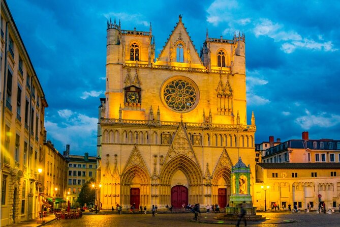 Lyon Haunted City Center Self-Guided Ghost Tour Mobile Game - Questions and Special Offer