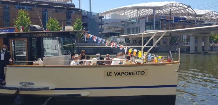 Lyon: Hop-On Hop-Off City Cruise - Experience