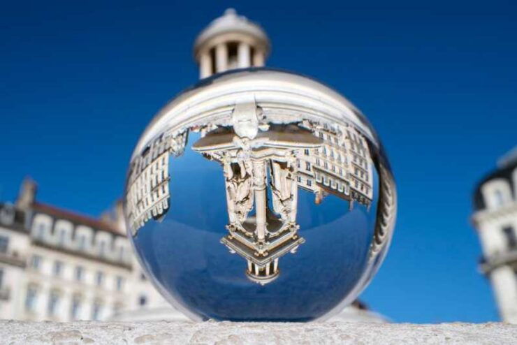 Lyon: Insta-Perfect Walk With a Local - Key Points