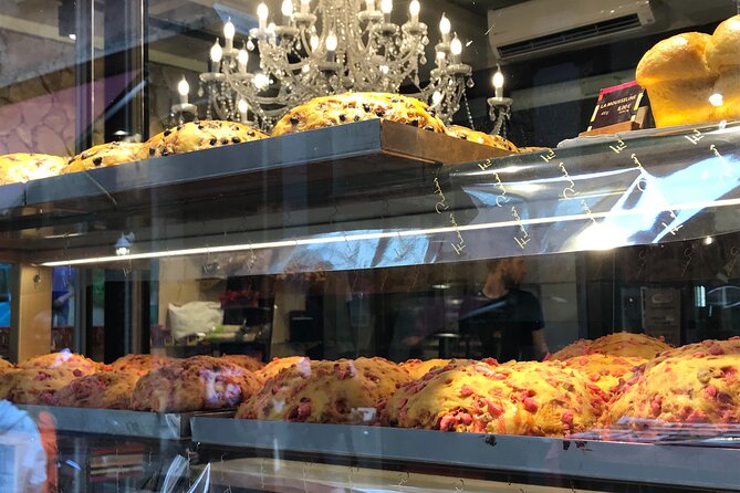 Lyon Old Town Five Stops Food Tasting Walking Tour With Lunch  - Cancel 24H Prior & Full Refund - Traveler Feedback