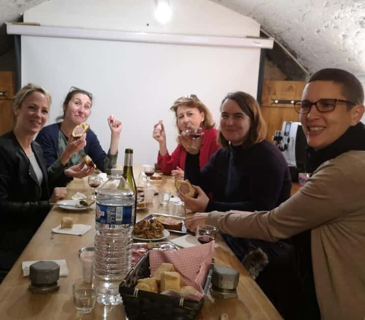 Lyon: Old Town Food Tour with 6 French Food Tastings & Wine - An In-Depth Look at the Experience