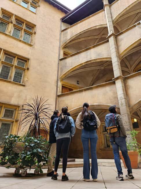 Lyon: Presquîle & Old Town Food Tour - Full Lunch Tastings - FAQs