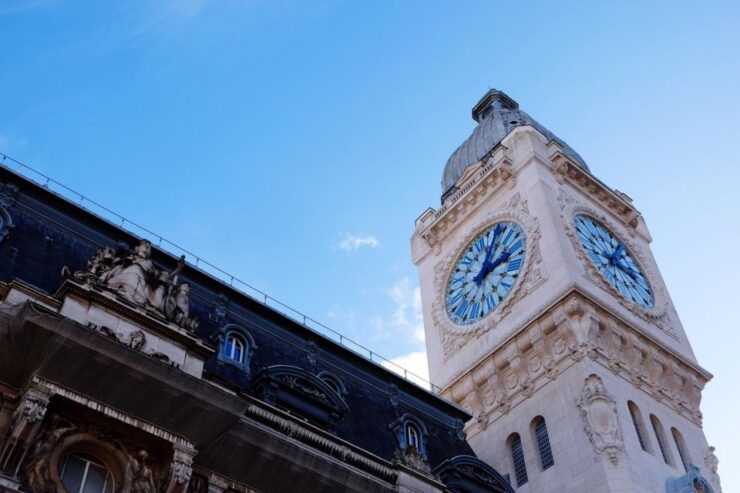 Lyon: Private Architecture Tour With a Local Expert - Duration and Availability