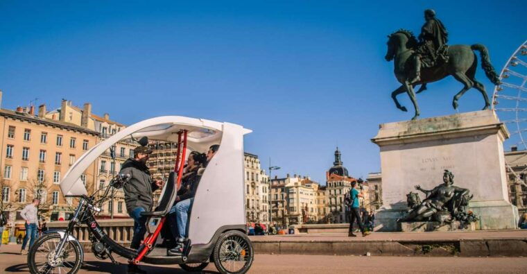 Lyon: Private Pedicab Tour of Top Landmarks & Hidden Gems - Discover Hidden Traboules