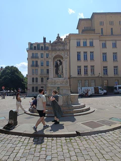 Lyon: Private Walking Tour of the City - Good To Know