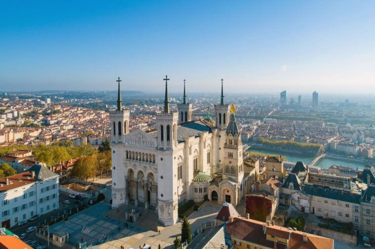 Lyon: Private Walking Tour of UNESCO Old Districts - The Splendor of Fourvière Hill