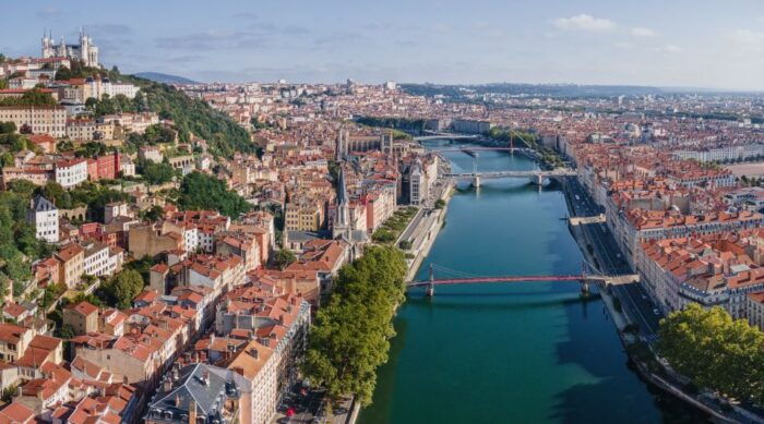 Lyon: Private Walking Tour of UNESCO Old Districts - Customer Experiences and Reviews