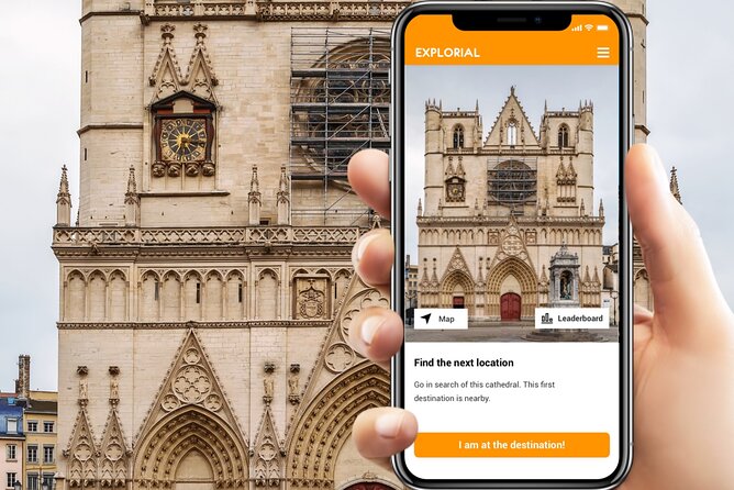 Lyon Scavenger Hunt and City Highlights Walking Tour - Tour Experience