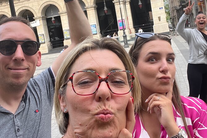 Lyon Scavenger Hunt and City Highlights Walking Tour - Additional Information