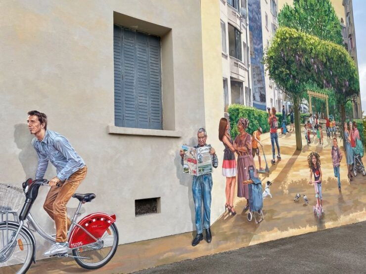 Lyon: Street Art Audio-Guided Walking Tour - Activity Details