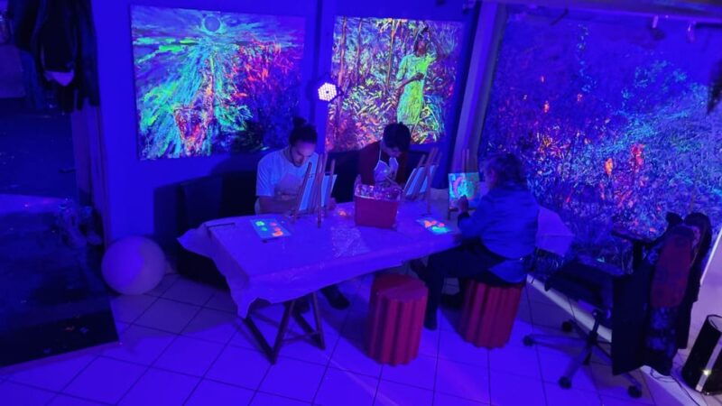Lyon: Tarot Reading and Neon Painting Workshop - Booking Information