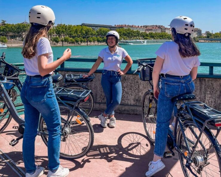 Lyon: The Grand Tour by Bike - Bike Through Lyon Effortlessly