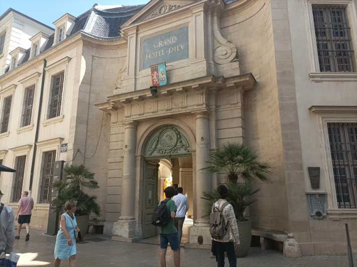 Lyon: the Most Complete Discovery! Private Guided Tour - Meet Your Guide
