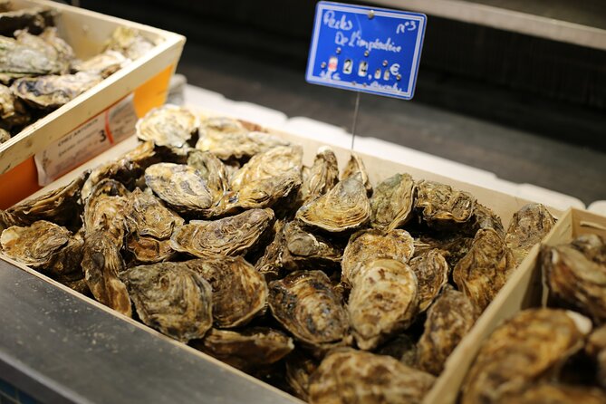 Lyon Walking Tour and Food Market Discovery - Local Cuisine Tasting