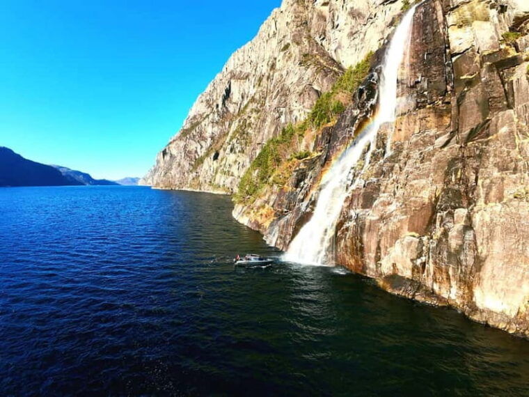 Lysefjord (Stavanger): Boattrip to Preikestolen from Forsand - Who Is This Tour Best Suited For?