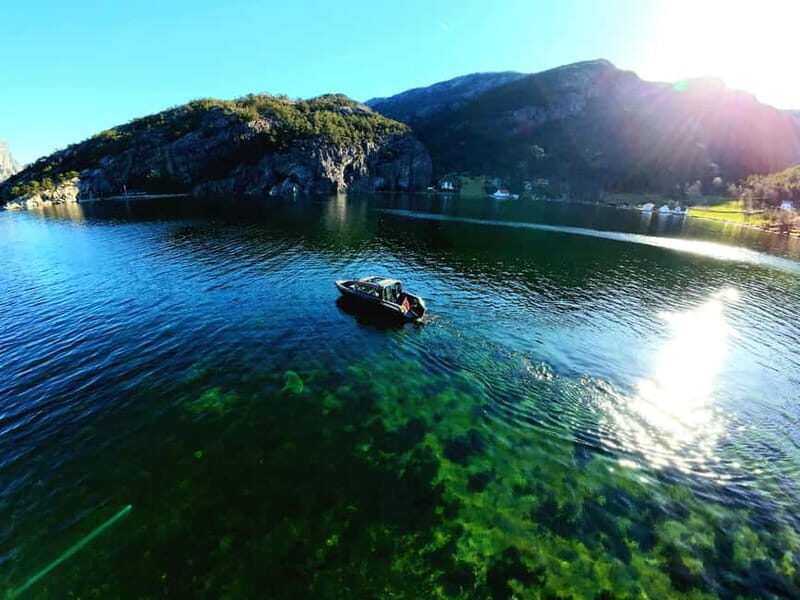 Lysefjord (Stavanger): Boattrip to Preikestolen from Forsand - The Experience Beyond the Fjord