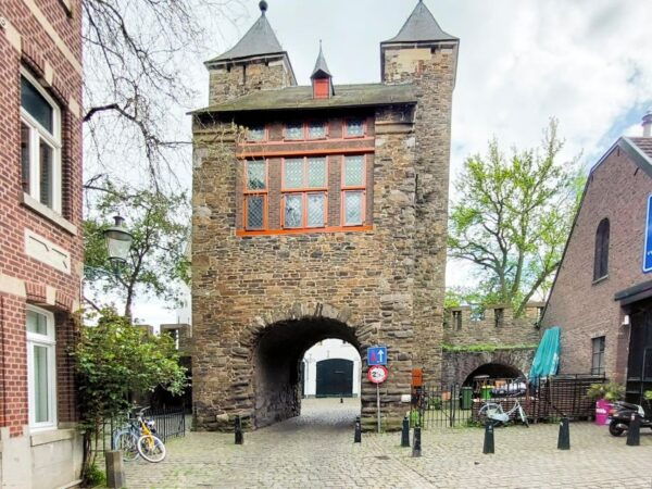 Maastricht: City Exploration Smartphone Game - The Sum Up