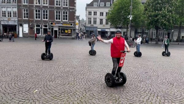 Maastricht: Segway City Tours - Booking and Cancellation Details