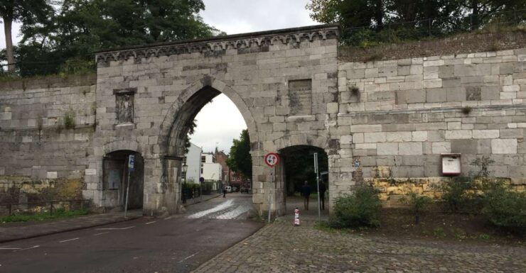 Maastricht Self-Guided Walking Tour & Scavenger Hunt - Booking and Logistics