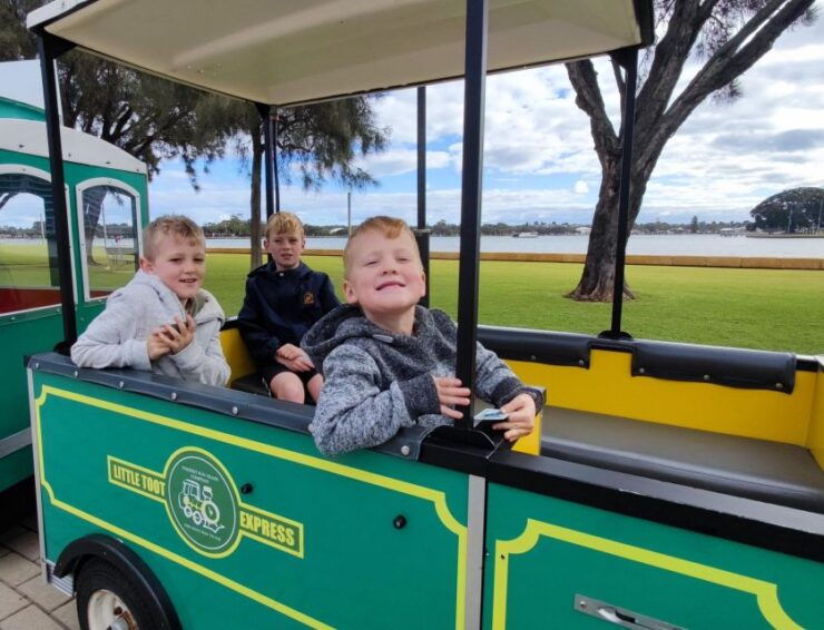 Mabdjar Bay Merry Fun Train - Experience Highlights
