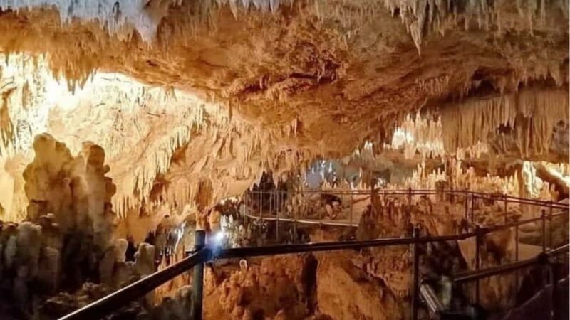 Mabinay Caves and Café Alicia Tour - Good To Know  