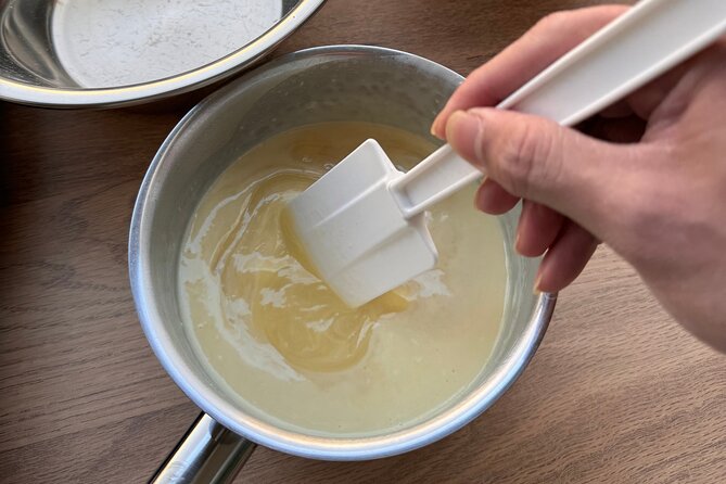 Macaron Baking Class With a Chef Patissier in Paris - Activity Overview