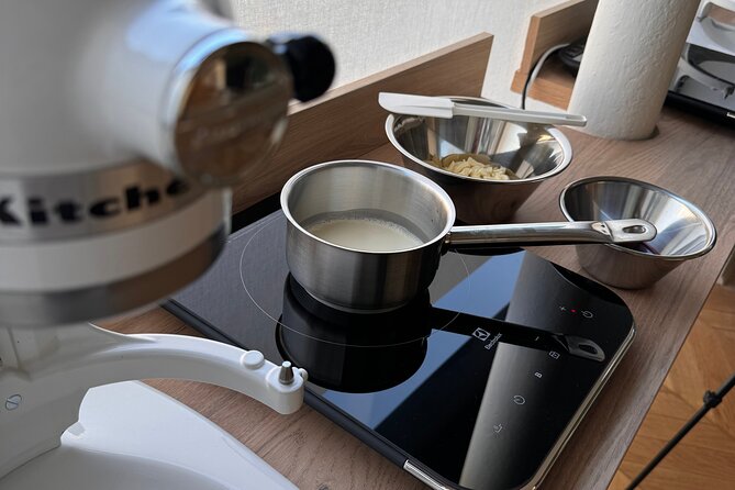 Macaron Baking Class With a Chef Patissier in Paris - Meeting Point Details