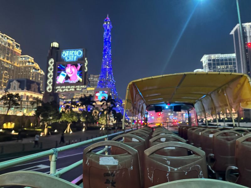Macau Open Top Bus Night Tour - Pawnshops, Wynn and the Macau Tower