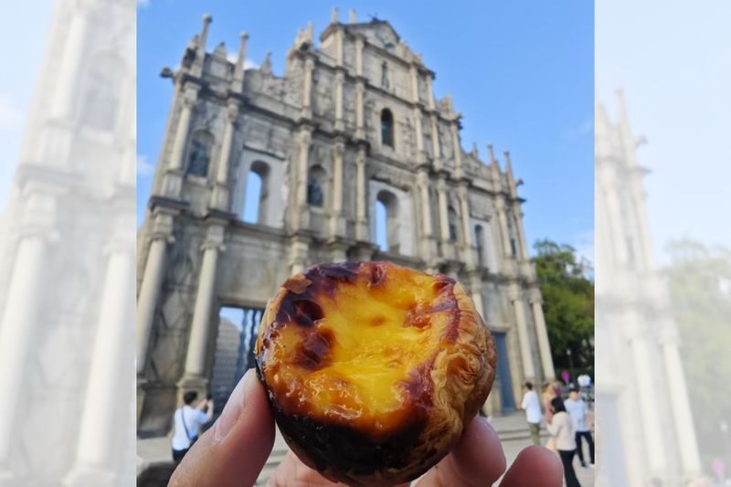 Macau Private Tour: Explore the best of World-Heritage & Family - Hilltop views at Guia Lighthouse and Penha Hill